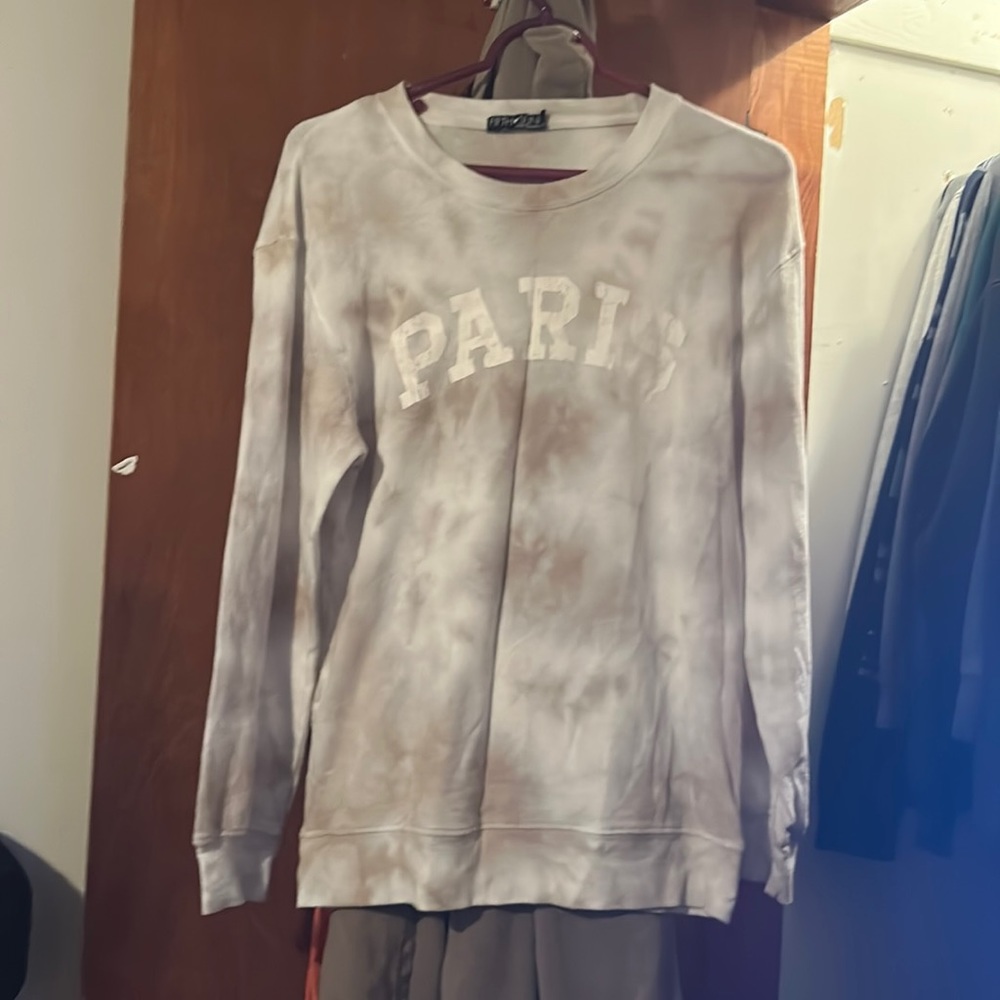 Paris sweater